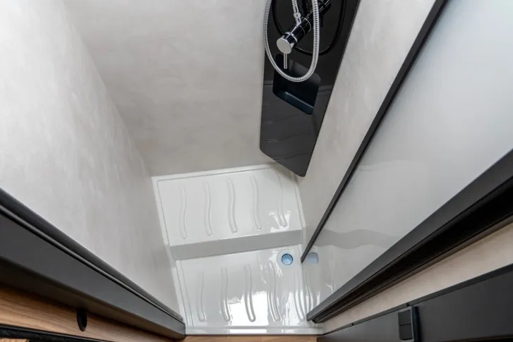 Fahrzeugbild Pilote P740FGJ Evidence *2027*Automatik*Hubbett*Solar* #19