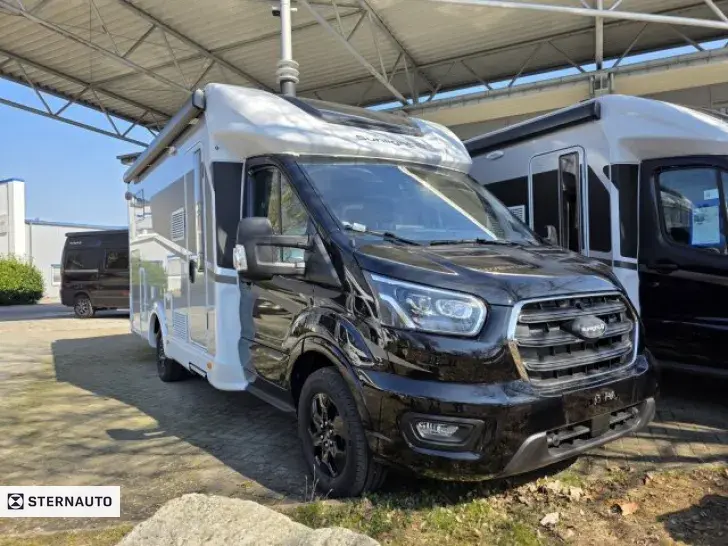 Fahrzeugbild Sunlight Adventure Ford T 670 S #2