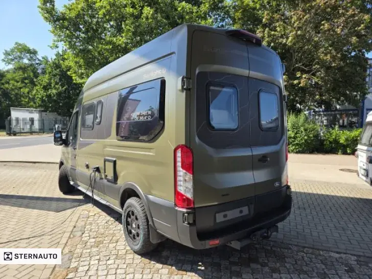 Fahrzeugbild Sunlight Ford Cliff 590 4x4 #5