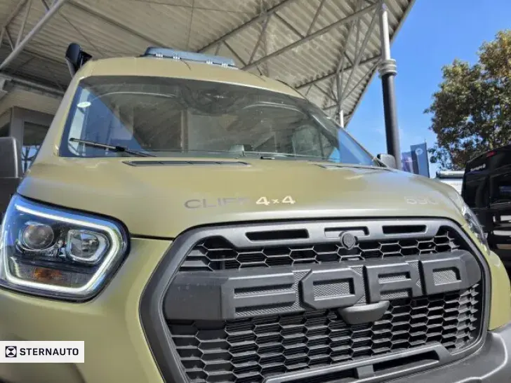 Fahrzeugbild Sunlight Ford Cliff 590 4x4 #12