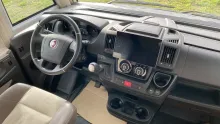 NAVIGATION Knaus Sky i 700 LEG Automatik / 180 PS