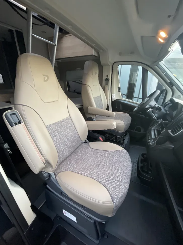 Fahrzeugbild Dethleffs Globetrail 540 DR Fiat Modelljahr 27 #11