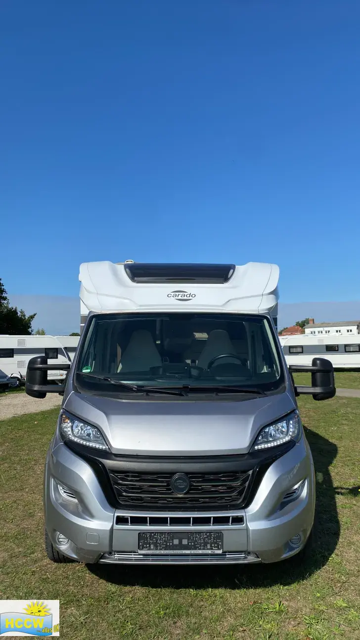 Frontal Vorne Carado T 338 pro+ SAT & TV / Radio, Navi & RFK