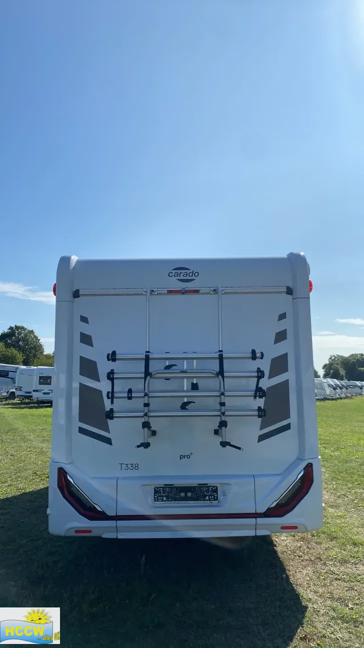 Frontal Hinten Carado T 338 pro+ SAT & TV / Radio, Navi & RFK