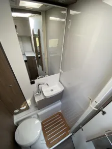Toilette Carado T 338 pro+ SAT & TV / Radio, Navi & RFK