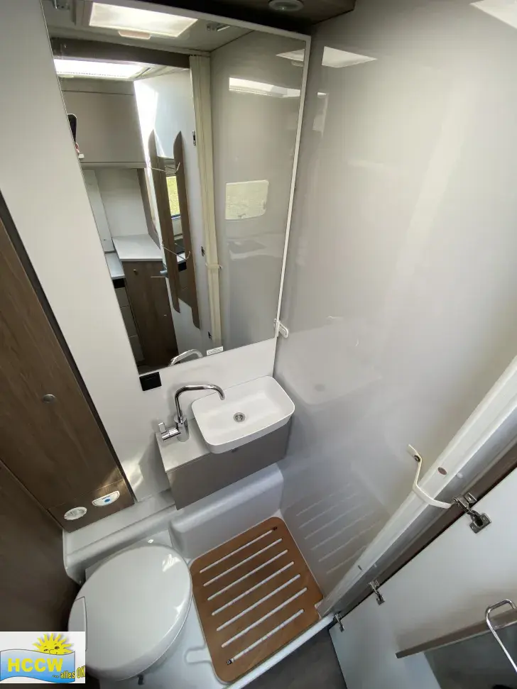 Toilette Carado T 338 pro+ SAT & TV / Radio, Navi & RFK