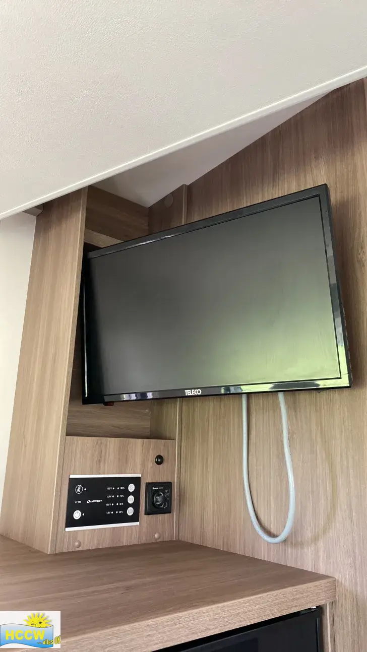 TV Carado T 338 pro+ SAT & TV / Radio, Navi & RFK