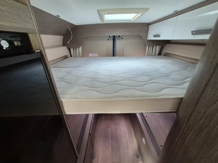 Fahrzeugbild Chausson Kastenwagen V594 Road Line Maxi Combi D6E, Solar #33
