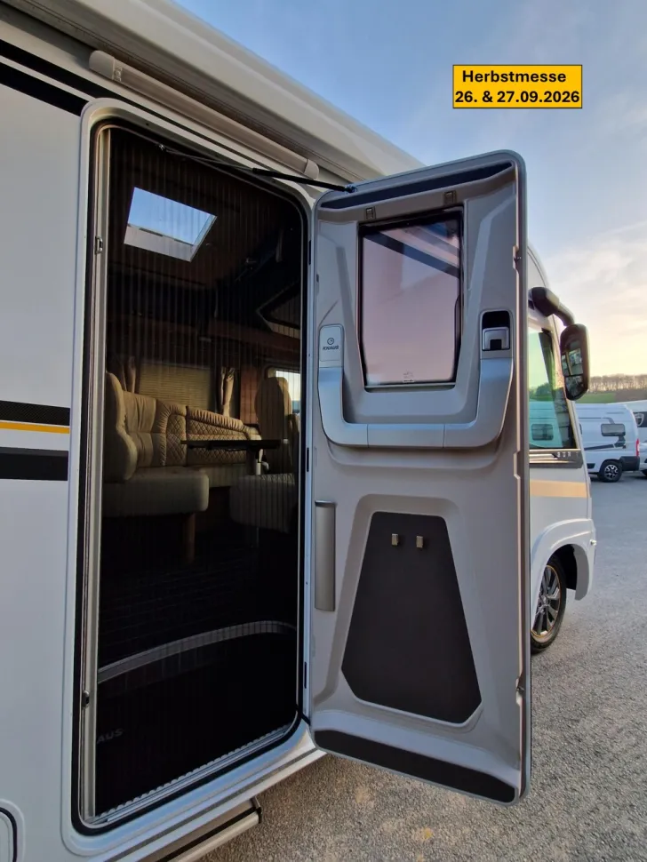 Fahrzeugbild Knaus Sun i 700 LEG #13
