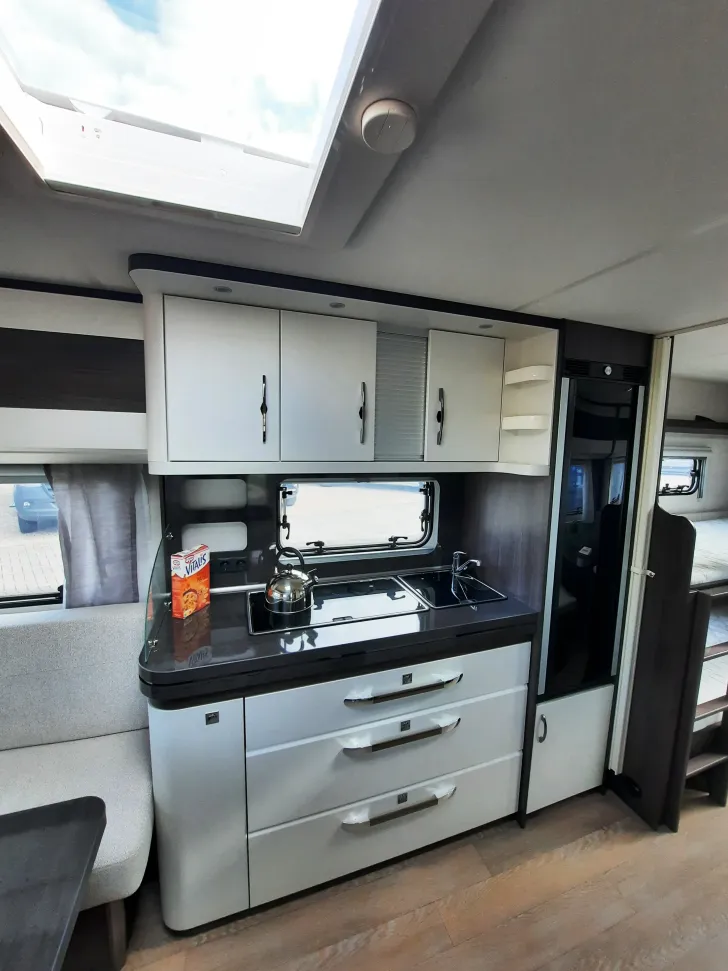 Fahrzeugbild Hobby Prestige 720 UKFe Verfüg./Sparen Sie 5.903,- € #9