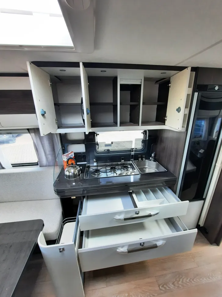 Fahrzeugbild Hobby Prestige 720 UKFe Verfüg./Sparen Sie 5.903,- € #11