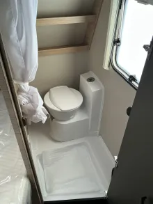 Fahrzeugbild Weinsberg CaraOne 500 FDK Sofort Verfügbar! #10