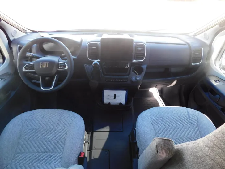 Fahrzeugbild Dethleffs Globetrail 640 EK Fiat Combi 6D, Zuziehhilfe #8