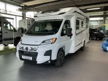 Fahrzeugbild Etrusco T 6900 SB Fiat / 5 Sitzplätze / Hubbett / Autom. #3