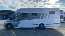 Seite Carado T 447 TV + SAT /ohne Hubbett