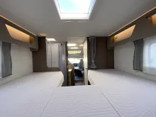 Sicht vorne-hinten Carado T 447 TV + SAT /ohne Hubbett