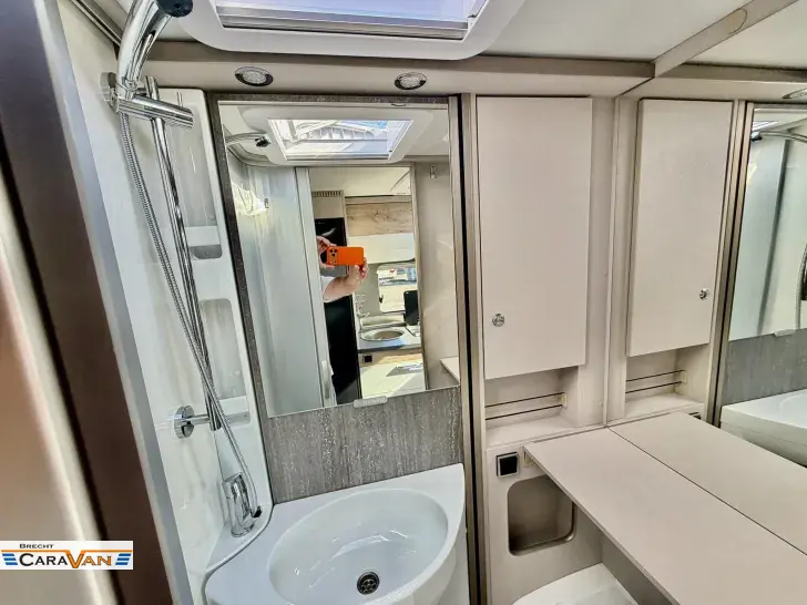Fahrzeugbild Hymer Exsis-t 474 Xperience mit Paket 22.280 Euro gespart! #11