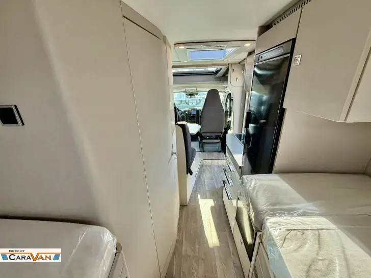 Fahrzeugbild Hymer Exsis-t 580 Xperience XXL Bett. 20391 Euro Vorteil #11