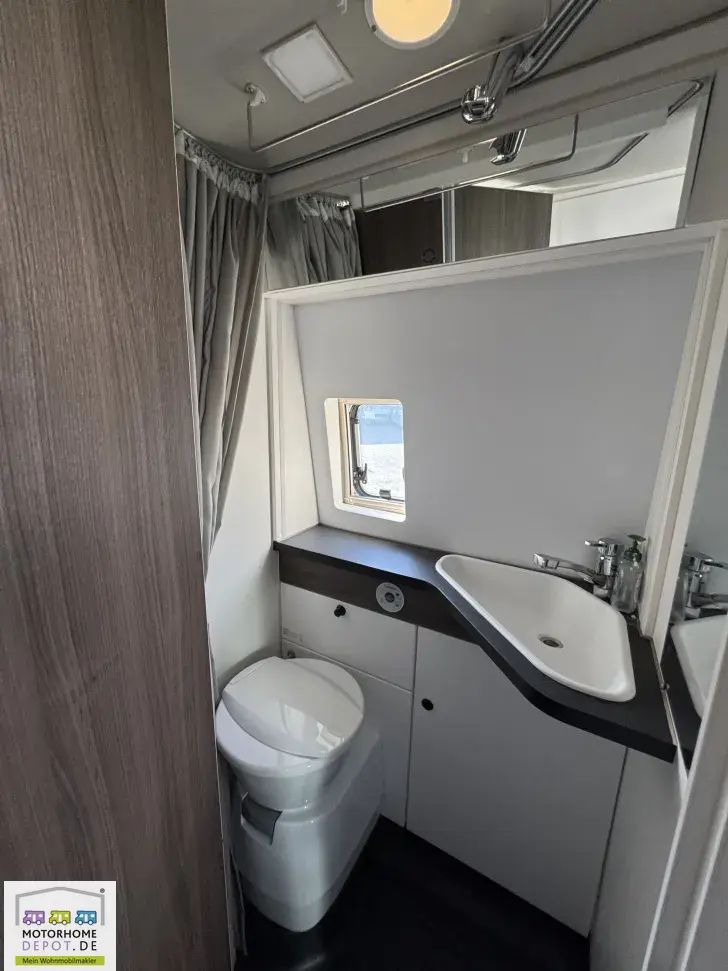 Fahrzeugbild VanTourer Comfort 600 D #12