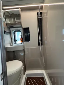 Fahrzeugbild Chausson V 594 Premium VIP-1.Hand-Neuer Motor!-Automatik #29