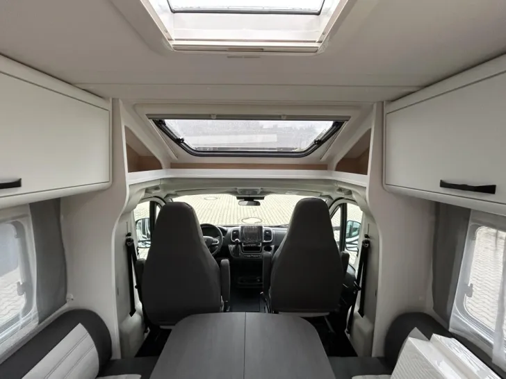 Fahrzeugbild Sunlight T 69LC Adventure Edition #19