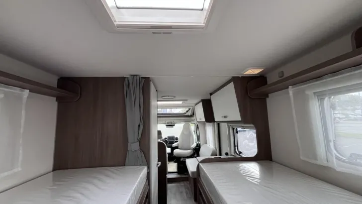 Fahrzeugbild Carado V 347 #13