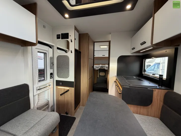 Fahrzeugbild Challenger Teilintegriert Cosy Edition 317 Arctic Drive #10