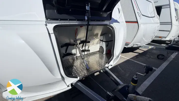 Schräg Hinten LMC Sassino 470 K
