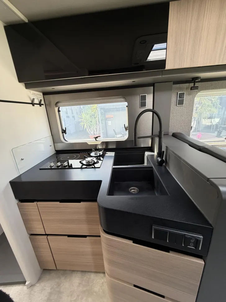 Fahrzeugbild Hymer B-Klasse ML T 780 Neues Modell in grau ! #24