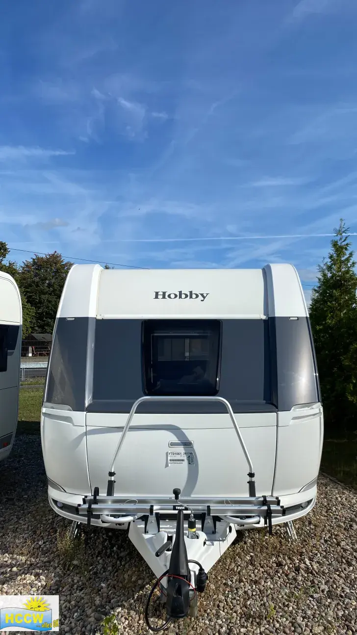 Frontal Vorne Hobby De Luxe 460 UFe IC-Line, Weekly-Deal Hausmesse