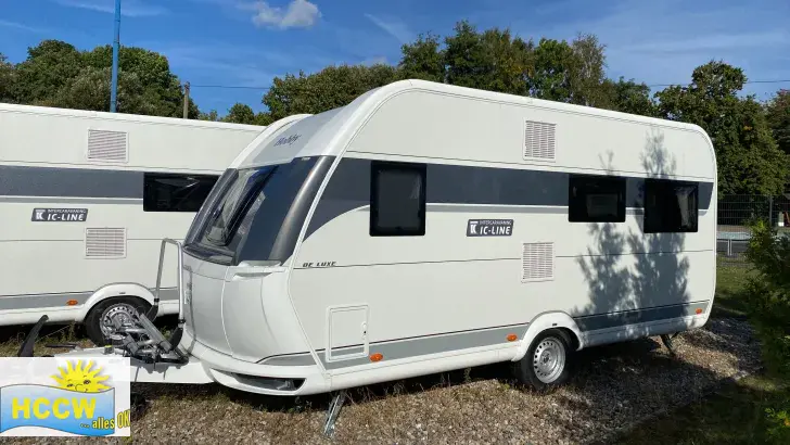 Seitlich Hobby De Luxe 460 UFe IC-Line, Weekly-Deal Hausmesse