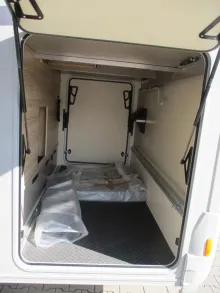 Fahrzeugbild Eura Mobil Integra Line GT IL 726 EF Caravan Messe Spezial #12