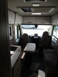 Fahrzeugbild Eura Mobil Integra Line GT IL 726 EF Caravan Messe Spezial #24