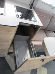 Fahrzeugbild Eura Mobil Integra Line GT IL 726 EF Caravan Messe Spezial #58