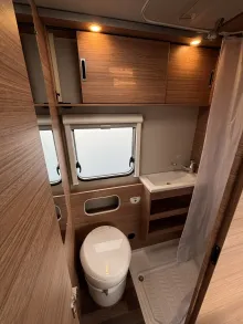 Fahrzeugbild Weinsberg CaraHome 650 MEG Dachklima Einzelbetten Mediapk #8