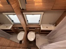 Fahrzeugbild Weinsberg CaraHome 650 MEG Dachklima Einzelbetten Mediapk #9