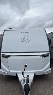 Frontal Vorne Knaus Südwind 540 FDK
