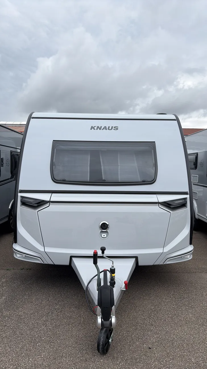 Frontal Vorne Knaus Südwind 580 QS
