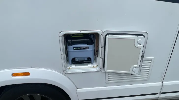 Fahrzeugbild Knaus Sky Wave 700 MEG #26