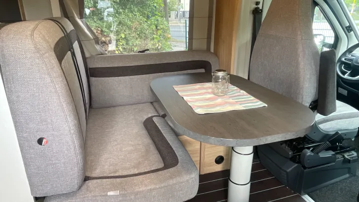 Fahrzeugbild Knaus Sky Wave 700 MEG #11