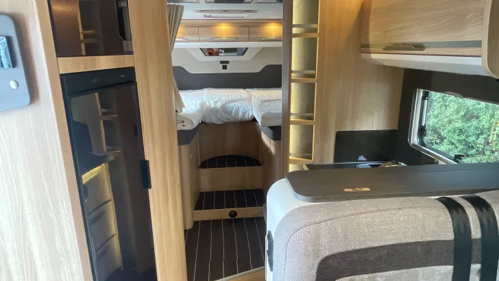 Fahrzeugbild Knaus Sky Wave 700 MEG #12