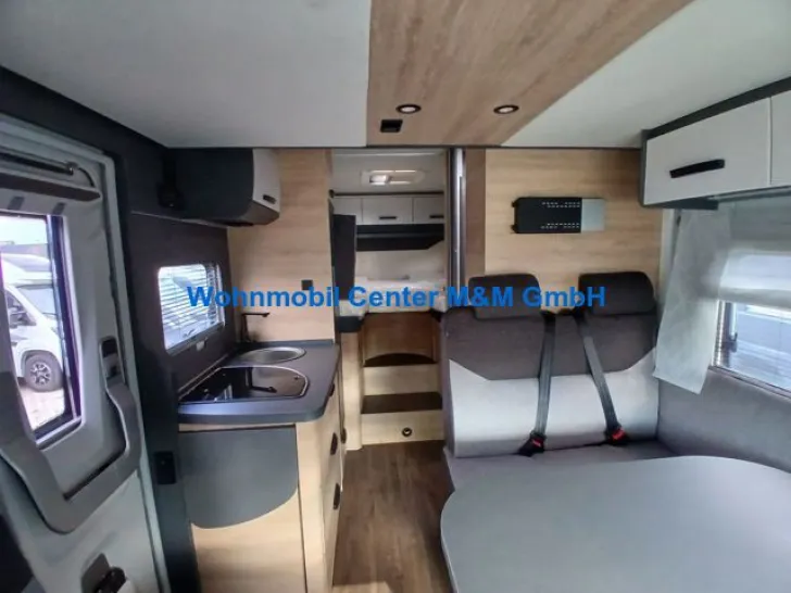 Fahrzeugbild Knaus LIVE WAVE 650 MEG 2027 Platinum Selection #3