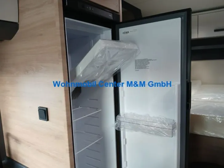 Fahrzeugbild Knaus LIVE WAVE 650 MEG 2027 Platinum Selection #8
