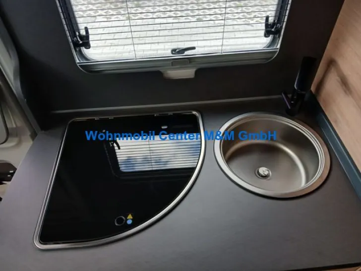 Fahrzeugbild Knaus LIVE WAVE 650 MEG 2027 Platinum Selection #10