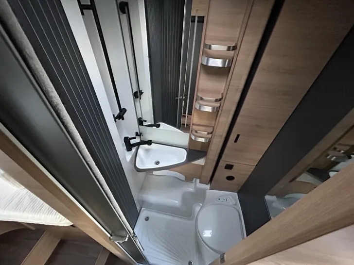 Fahrzeugbild Knaus L!VE TI PLATINUM SELECTION 650 MEG #11