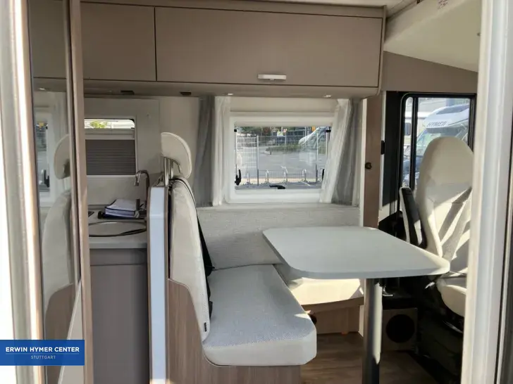 Fahrzeugbild Carado I 447 #10
