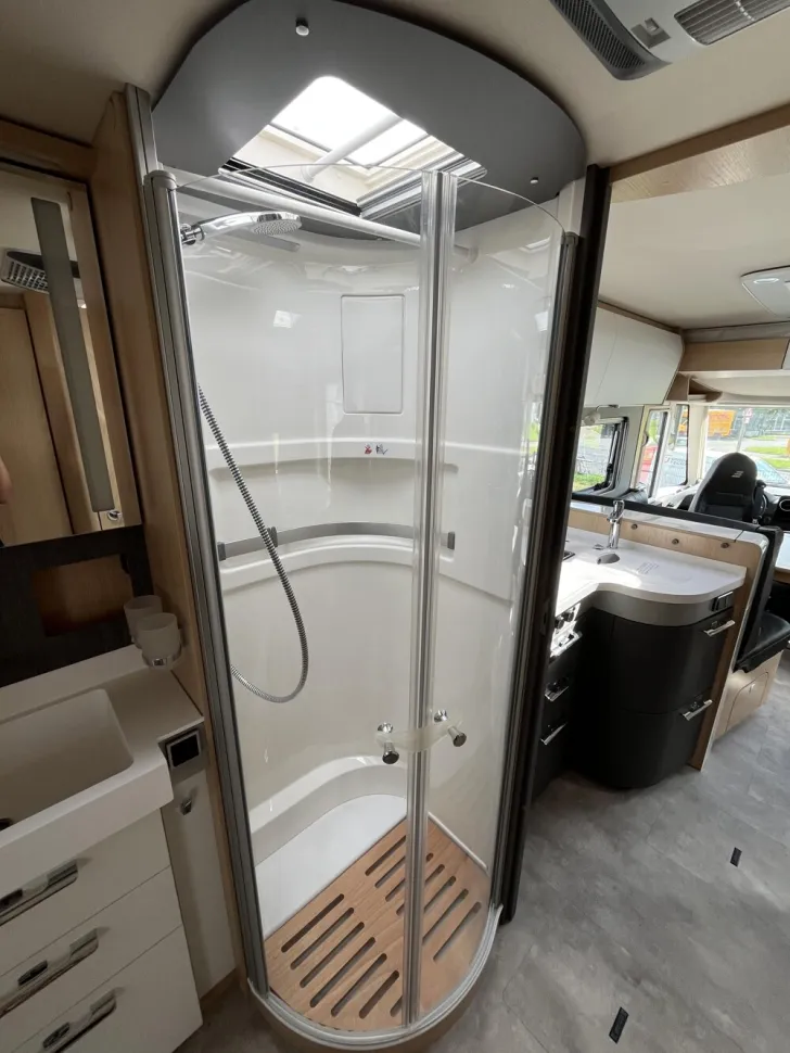Fahrzeugbild Hymer B-Klasse ML I 890 BlackLine #12