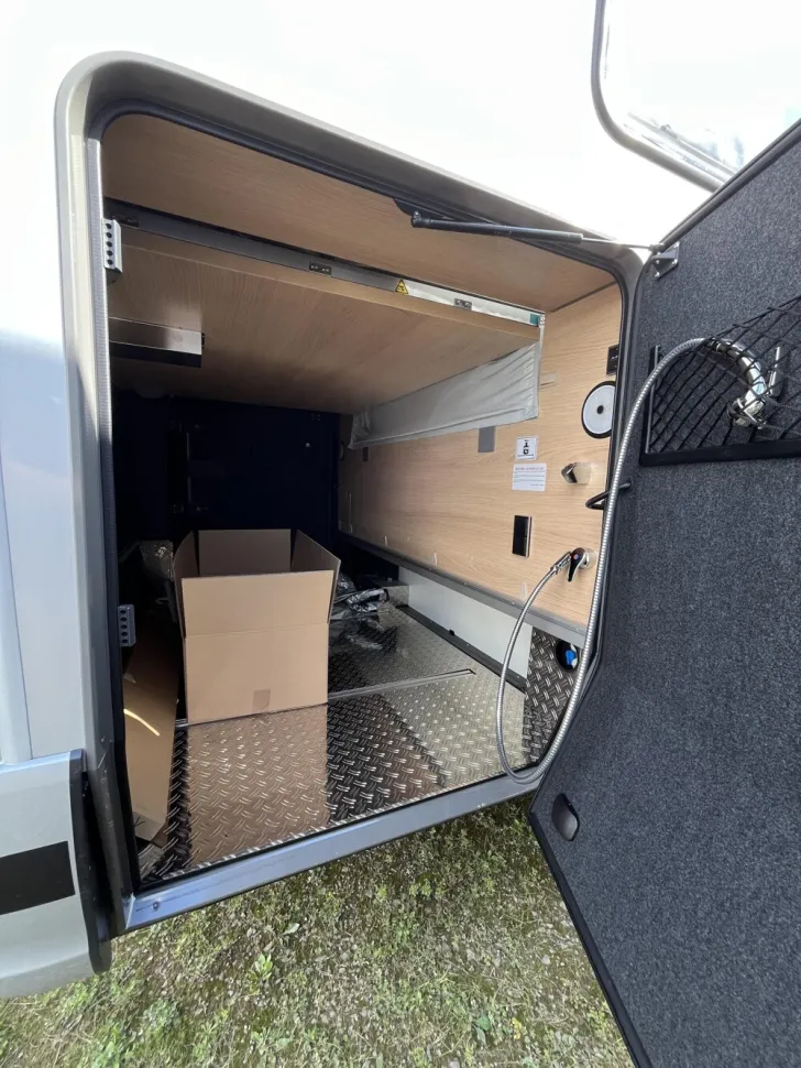 Fahrzeugbild Hymer B-Klasse ML I 890 BlackLine #18