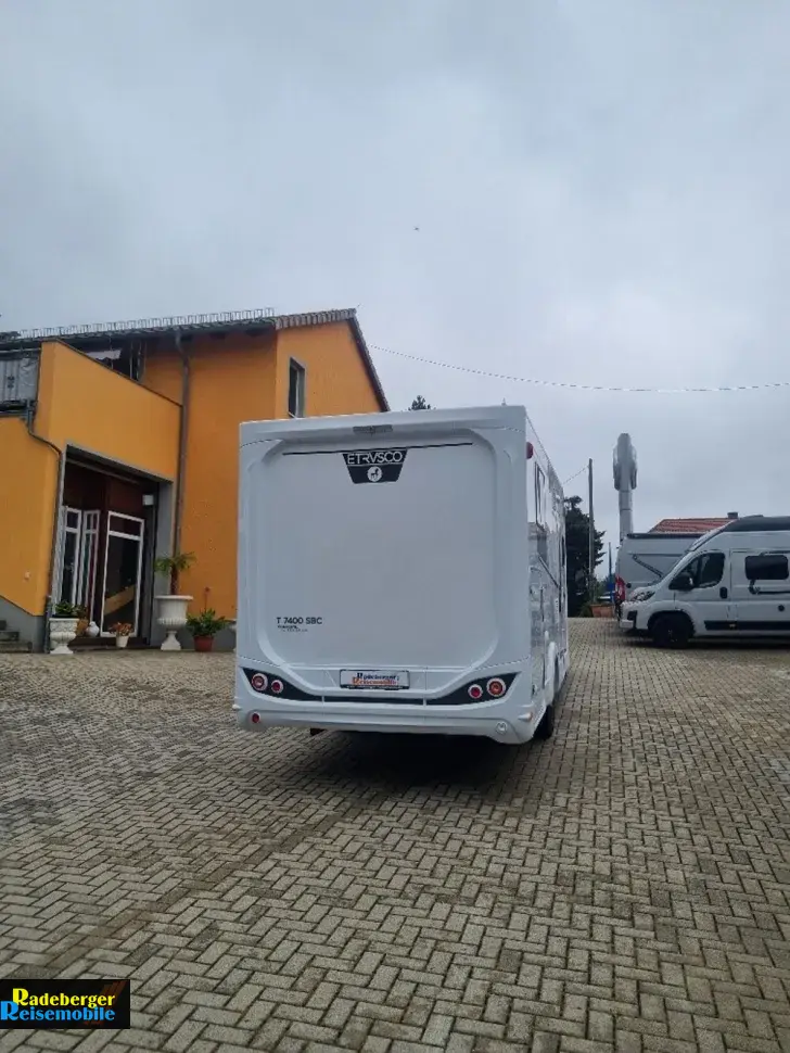 Fahrzeugbild Etrusco T 7400 SBC #3