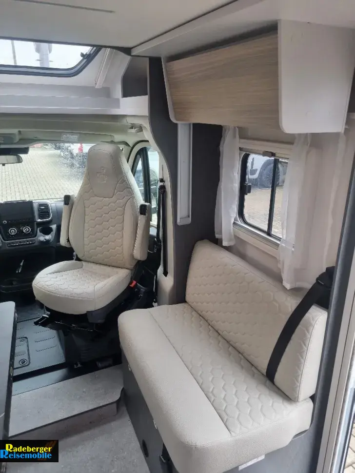Fahrzeugbild Etrusco T 7400 SBC #10